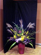 会場には秋の花々が・・・