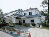 芭蕉の館